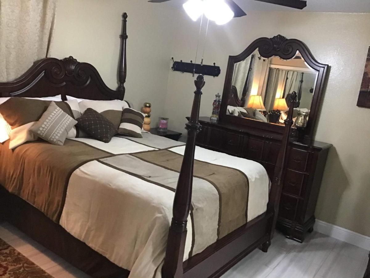 Mary'S Luxury House Villa Tampa Kültér fotó